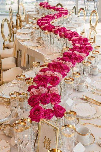 wedding trends 2019 luxury elegant blush gold wavy table with pink red roses in vace tablerunner agistudio