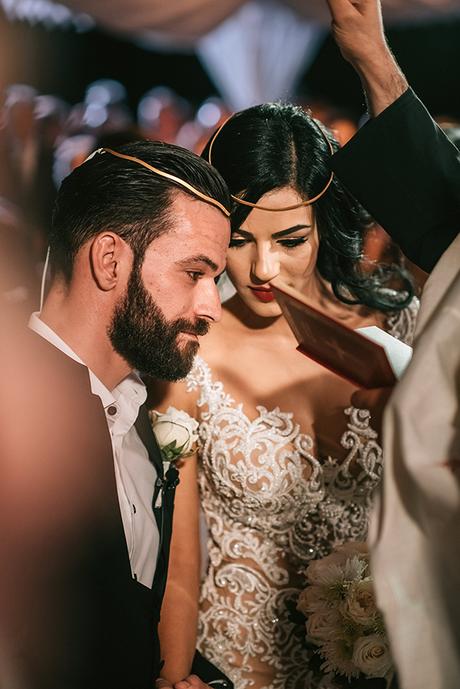 romantic-white-gold-hues-wedding_13x