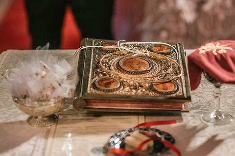 romantic-white-gold-hues-wedding_12