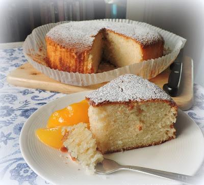 Lemon & Yogurt Cake