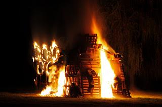 Image: Linton Fireworks Display 2012, by John5199 on Flickr