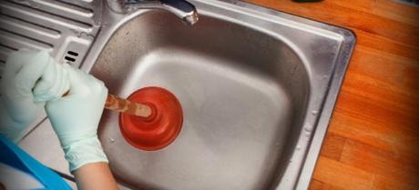 3 Tips to DIY kitchen sink unclogging