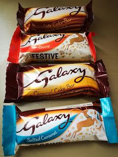 Galaxy Cake Bar Selection Cracker