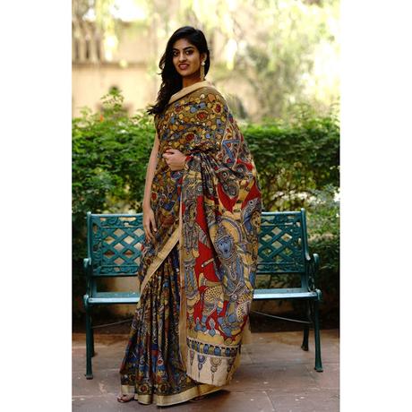Shopping, Style and Us: India's Best Shopping and Self-Help Blog - A Kalamkari saree is an art. It's an image of an Indian Woman beautofully painted on threads. Wearing it to work could be nothing but class.