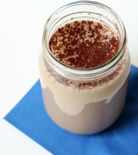 17 Delicious Fall-Flavored Smoothies To Fuel Your Matches