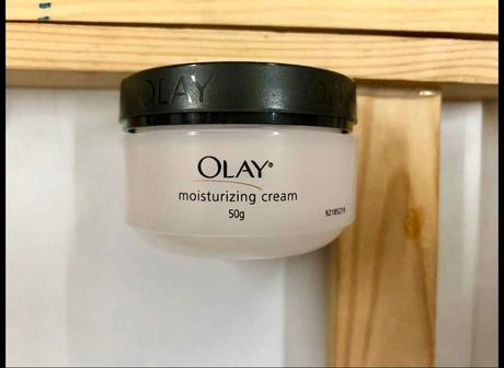  Olay Moisturizing cream