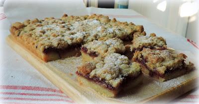 Cranberry Crumble Bars