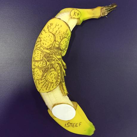 Incredible 3D Sculptures Made With Banana Peels [Pics]