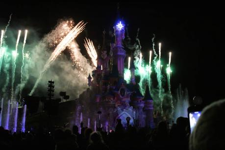 Top 10 Things You MUST SEE & DO At Disneyland Paris