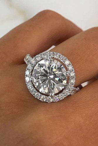 engagement ring trends 2018 halo unique round cut diamond