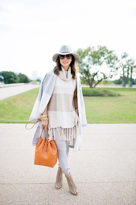Ten Easy to Recreate Last Minute Thanksgiving Outfit Ideas + Sales!