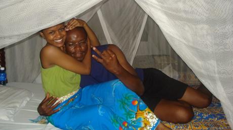 Photos of Avril and ‘Naskia Utam’ hit maker VBO Micharazo in bed together in Malindi