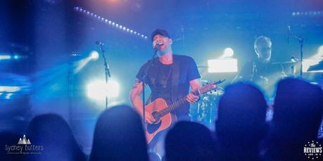 Tim Hicks Gets Loud in Calgary with Tebey & Andrew Hyatt