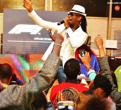 Nameless ends Dubai family trip, returns to work looking energetic and jovial