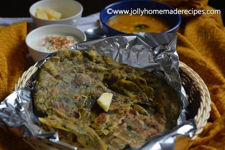 Gujarati Methi Thepla Recipe, How to make Methi Thepla | Fenugreek flavoured Gujarati Flatbread