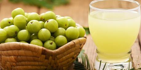 18 Amazing Health Benefits Of Drinking Amla Juice In The Morning