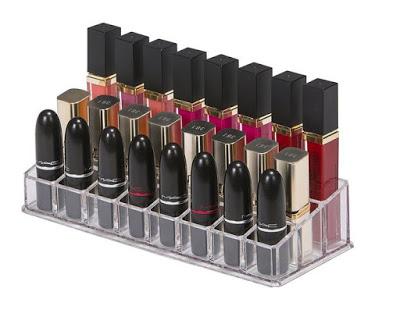 World of Mini Lipsticks: It's A #BeautyNecessity More Than A #BeautyTrend !