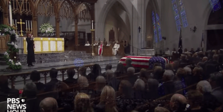 Reba McEntire Sings “The Lord’s Prayer” At George H.W. Bush Funeral