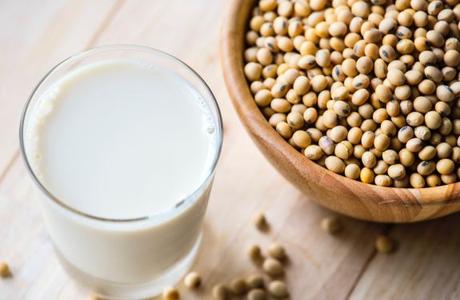 22 Amazing Benefits Of Soy Protein For Health, Skin, And Hair