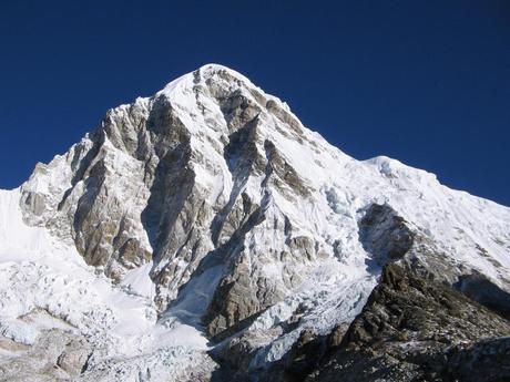 Remains of Climbers Missing in the Himalaya for 30 Years Found on Pumori