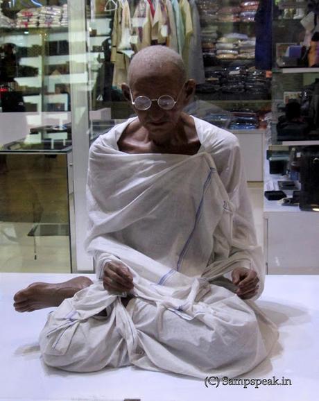 called racist ~ Gandhi's statue pulled down in Ghana !