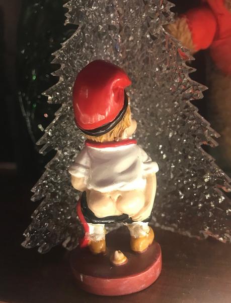 What is the Catalan Christmas pooping man?