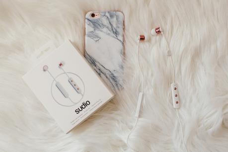 Sudio Rose Gold Wireless Earphones