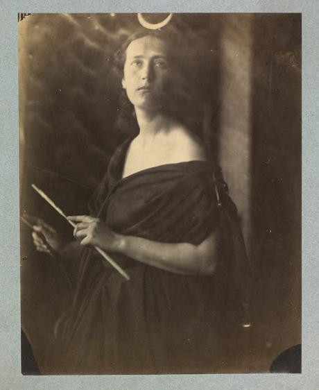 Tuesday 18th December: Susan Muir-Mackenzie Tuesday 18th December: Susan Muir-Mackenzie