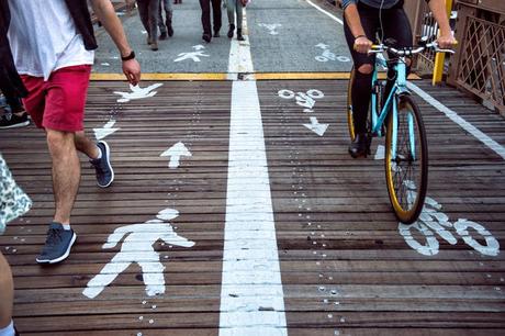 Reducing vehicle use by walking or cycling instead could have a major impact on air pollution levels.