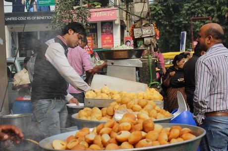 Must Taste Street Foods of Delhi, India