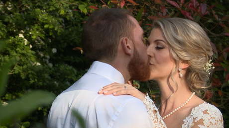 Aussie Sunshine In Cheshire – Styal Lodge Wedding Video