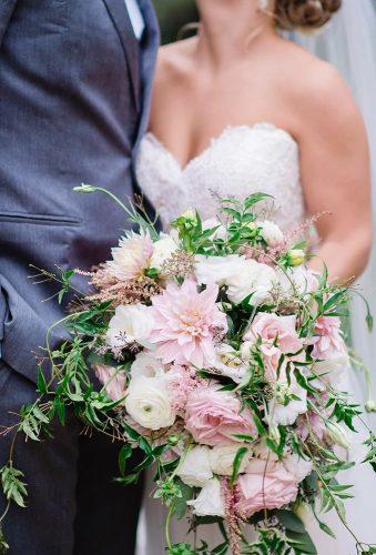 dahlias wedding bouquets tender cascade bouwuet AnneLiles