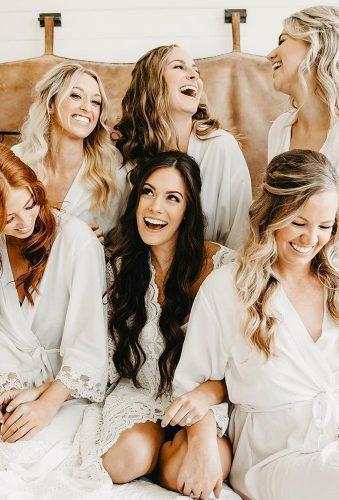 bridesmaids photos get ready with bridesmaids janelle elise photo