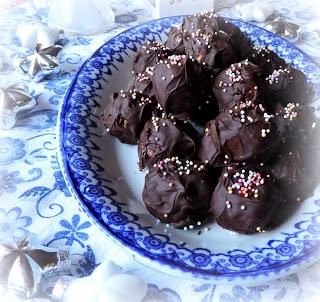 Leona's Peanut Butter Balls