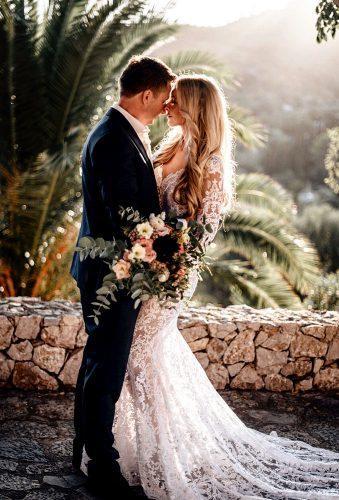 bohemian wedding photos tender couple tali_photography