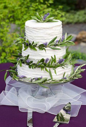bohemian wedding cakes lavender cake pearlsandlacephoto