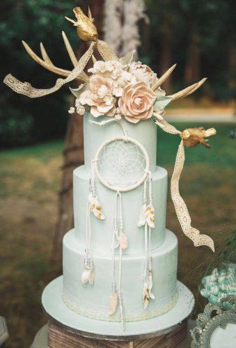 bohemian wedding cakes stylish green cake momochencakes