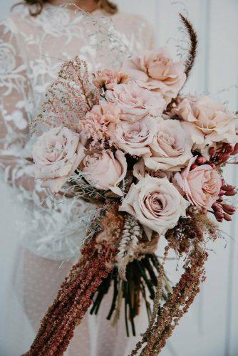 dusty rose wedding with rosas and wild brunches ivy road photography