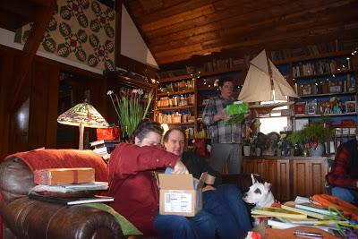 An Unedited Batch of Christmas Day Pictures