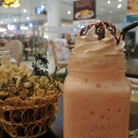 Cafe Perene: Ayala Malls Feliz Cafe Perene: Ayala Malls Feliz