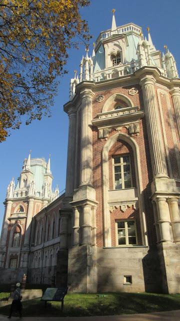 A Glimpse of History at the Tsaritsyno Estate