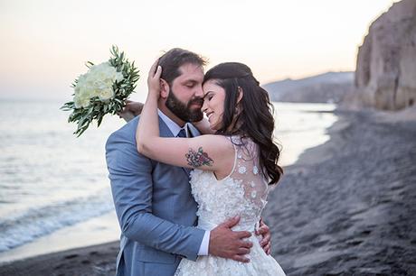 dreamy-wedding-santorini-peach-white-colors_01