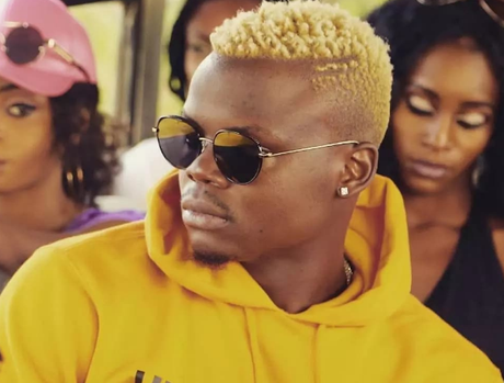 Singer Harmonize forced to explain why he called Kenyans peasantsÂ 