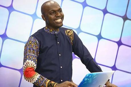 IÂ would never ask you for money and I don't write click baitÂ content- Larry Madowo warns Kenyans