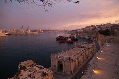 Backpacking Across the Island of Malta, Gozo and Comino