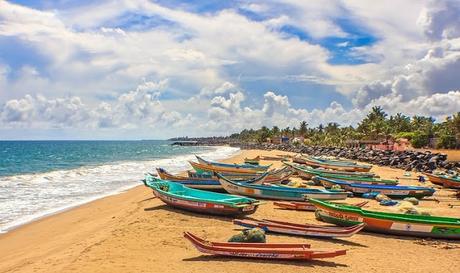 Bask into the Romance as We Give You 5 Romantic Destinations near Chennai