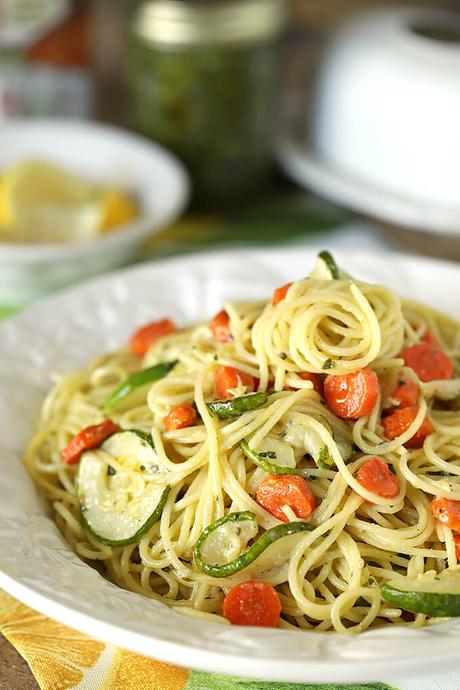 Garlic Pesto Pasta with Carrots & Zucchini