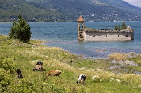 Top 10 Travel Destination all over the world Top 10 Travel Destination all over the world