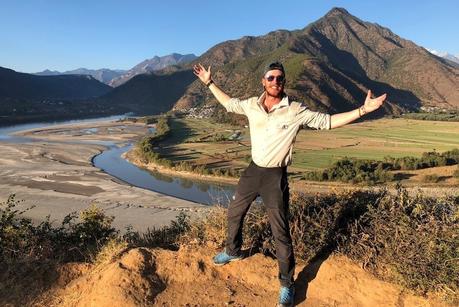 Ash Dykes Reaches Halfway Point of Yangtze Expedition