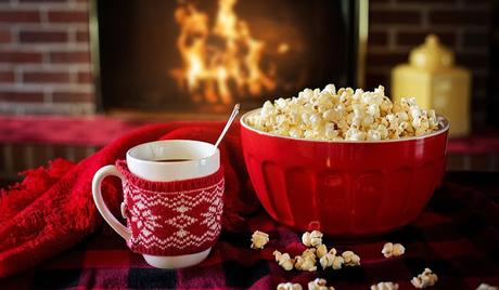 Image: Popcorn in front of the fireplace, by Jill Wellington on Pixabay